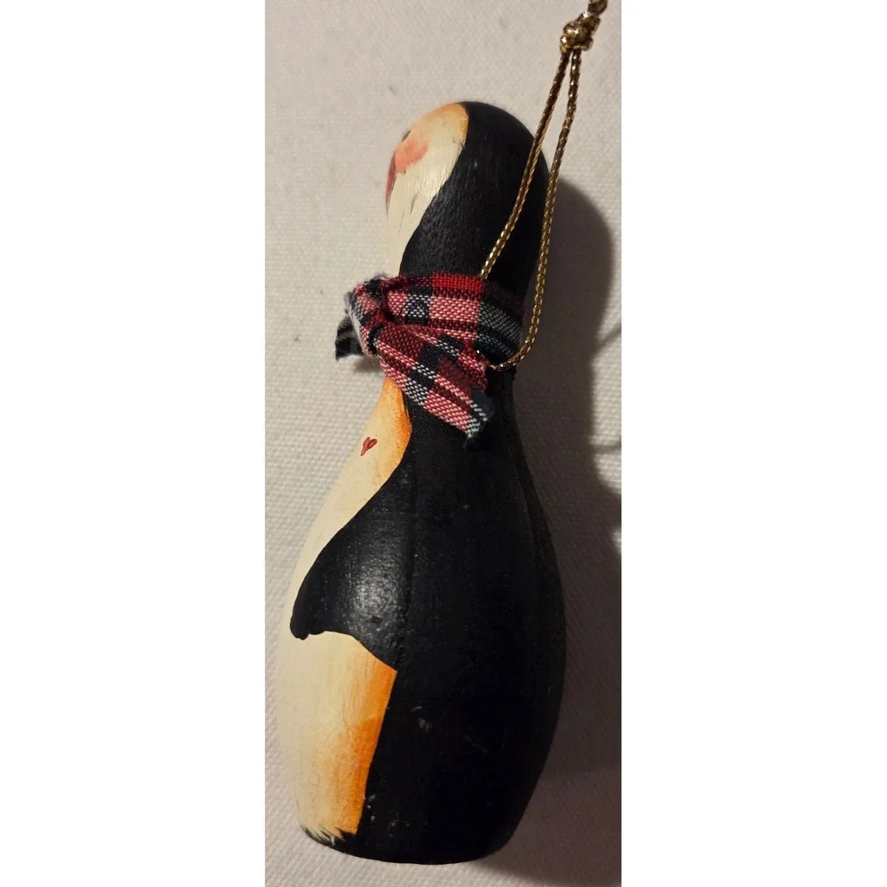 Hand Painted Wooden‎ Penguin Ornament Bowling Pin Shape Plaid Scarf Christmas